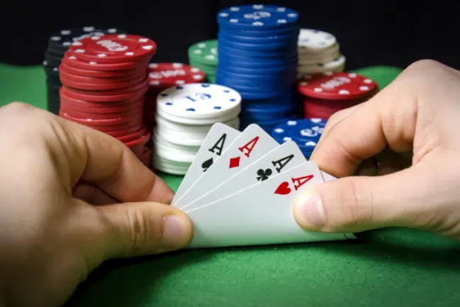 Giochi di carte o video poker online