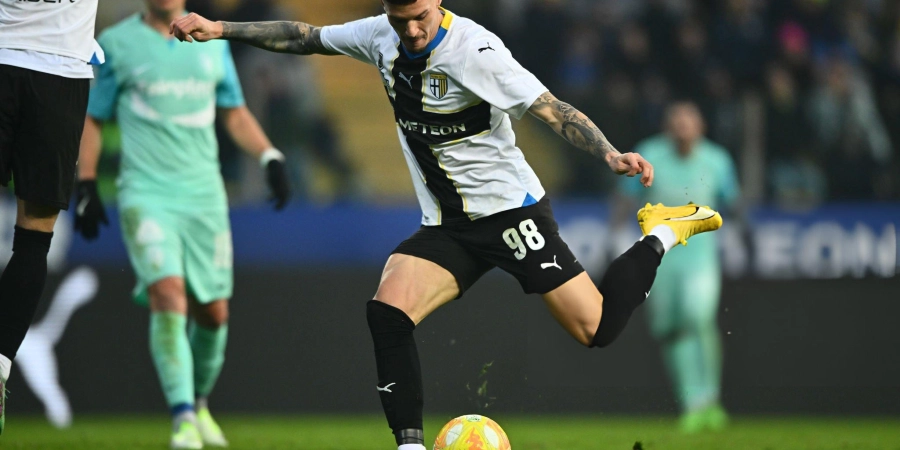 Pronostico Parma vs Verona: 15/12/2024